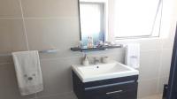 Main Bathroom - 5 square meters of property in Somerset West