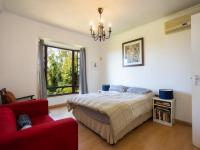 Main Bedroom - 19 square meters of property in Clifton Park