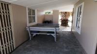Patio - 72 square meters of property in Gordons Bay