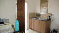 Kitchen - 6 square meters of property in Windmill Park
