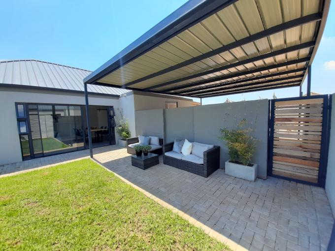 3 Bedroom Cluster for Sale For Sale in Rynfield - MR429290