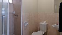 Bathroom 1 - 4 square meters of property in Weavind Park