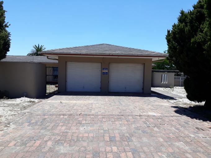 4 Bedroom House for Sale For Sale in Bernadino Heights - MR429530