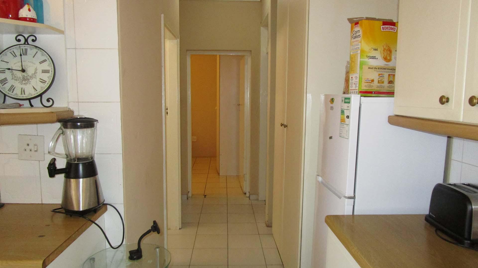 Kitchen - 13 square meters of property in Westridge