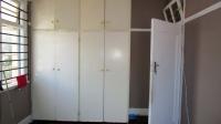 Main Bedroom - 17 square meters of property in Bulwer (Dbn)