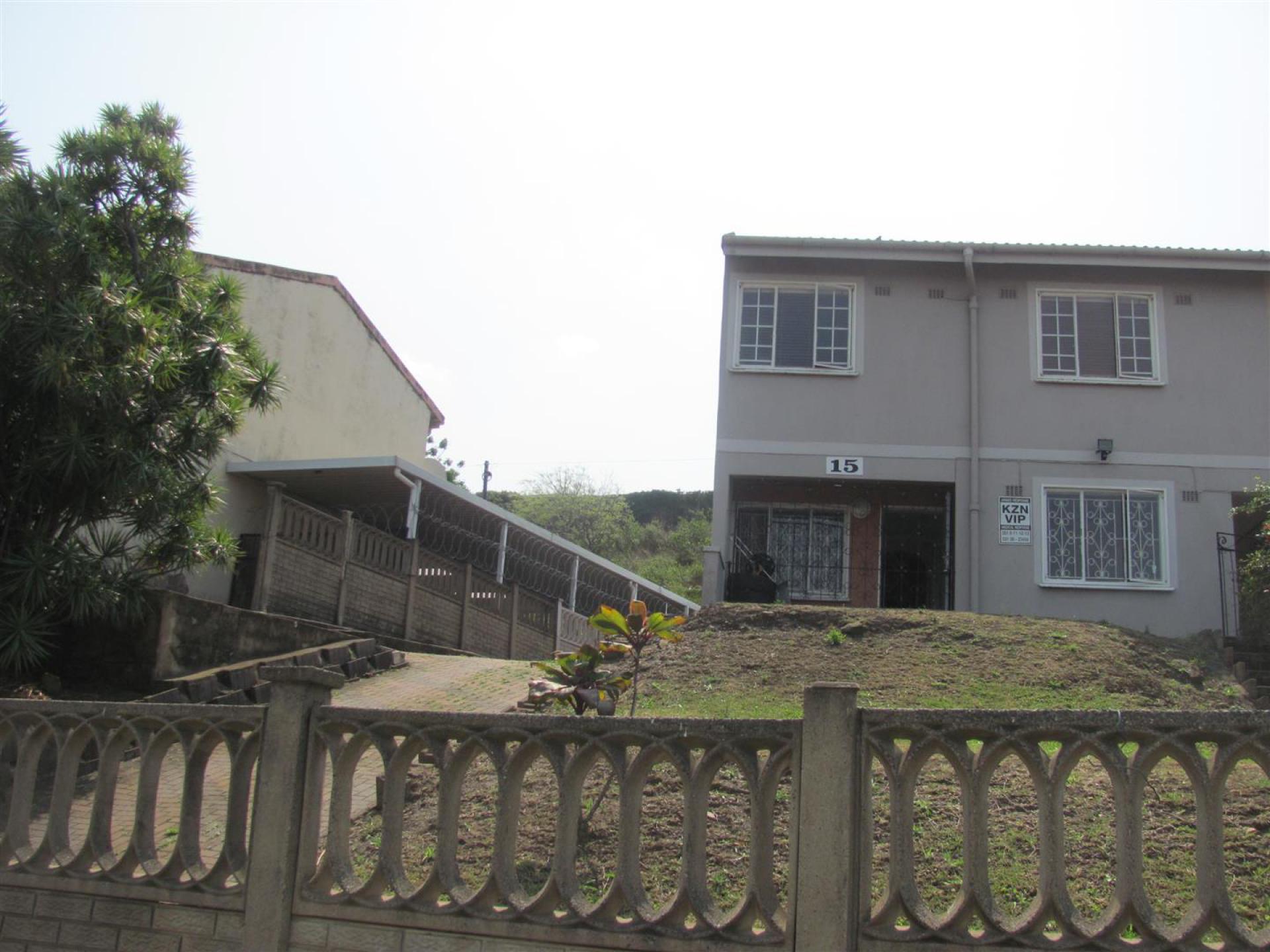 Front View of property in Longcroft