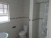 Bathroom 1 - 5 square meters of property in Windsor East