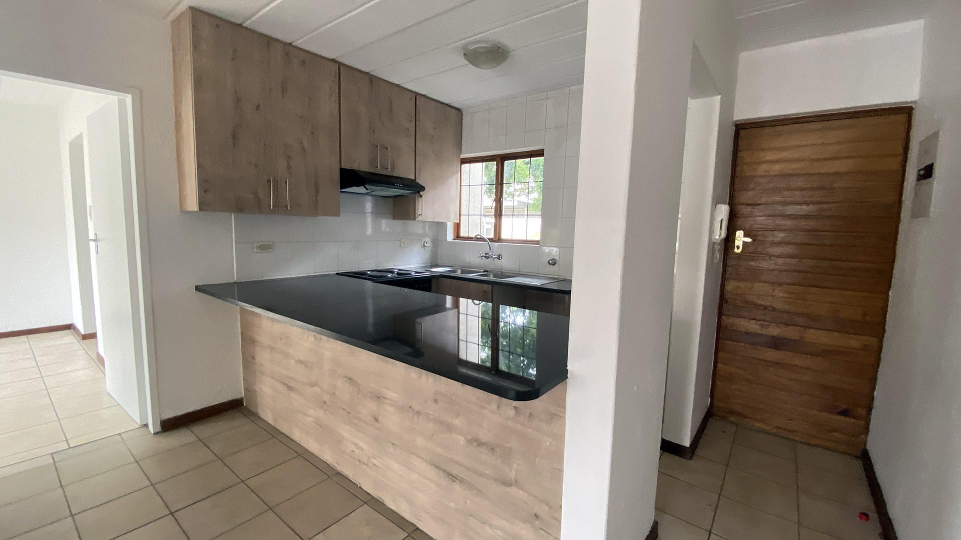 Kitchen - 7 square meters of property in Morningside