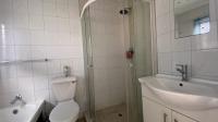 Main Bathroom - 5 square meters of property in Morningside