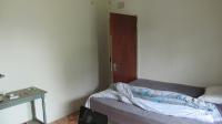 Bed Room 1 - 14 square meters of property in Impala Park