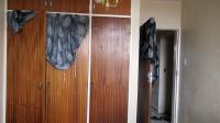 Bed Room 1 - 14 square meters of property in Pretoria West
