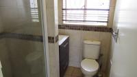 Bathroom 1 - 12 square meters of property in Cresslawn