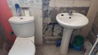 Bathroom 1 - 4 square meters of property in Eerste River
