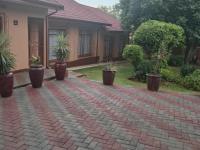  of property in Safarituine