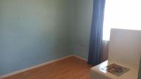 Main Bedroom - 18 square meters of property in Grassy Park