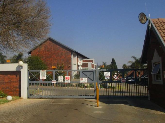 2 Bedroom Apartment for Sale For Sale in Glen Marais - MR432454