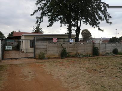 11 Bedroom House for Sale For Sale in Booysens - Private Sale - MR43262