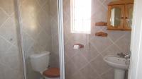 Bathroom 1 - 5 square meters of property in Dalpark