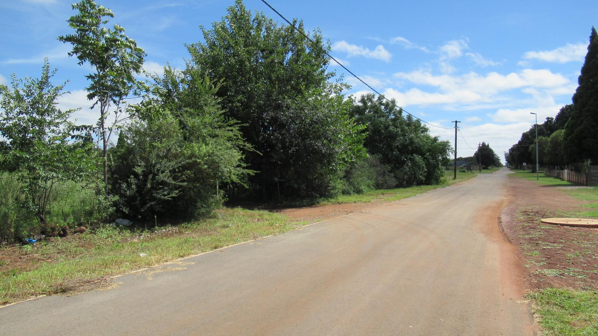 Front View of property in Daleside