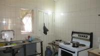 Kitchen - 16 square meters of property in Bellevue