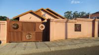Front View of property in Tlhabane West