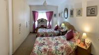 Main Bedroom - 25 square meters of property in Somerset West