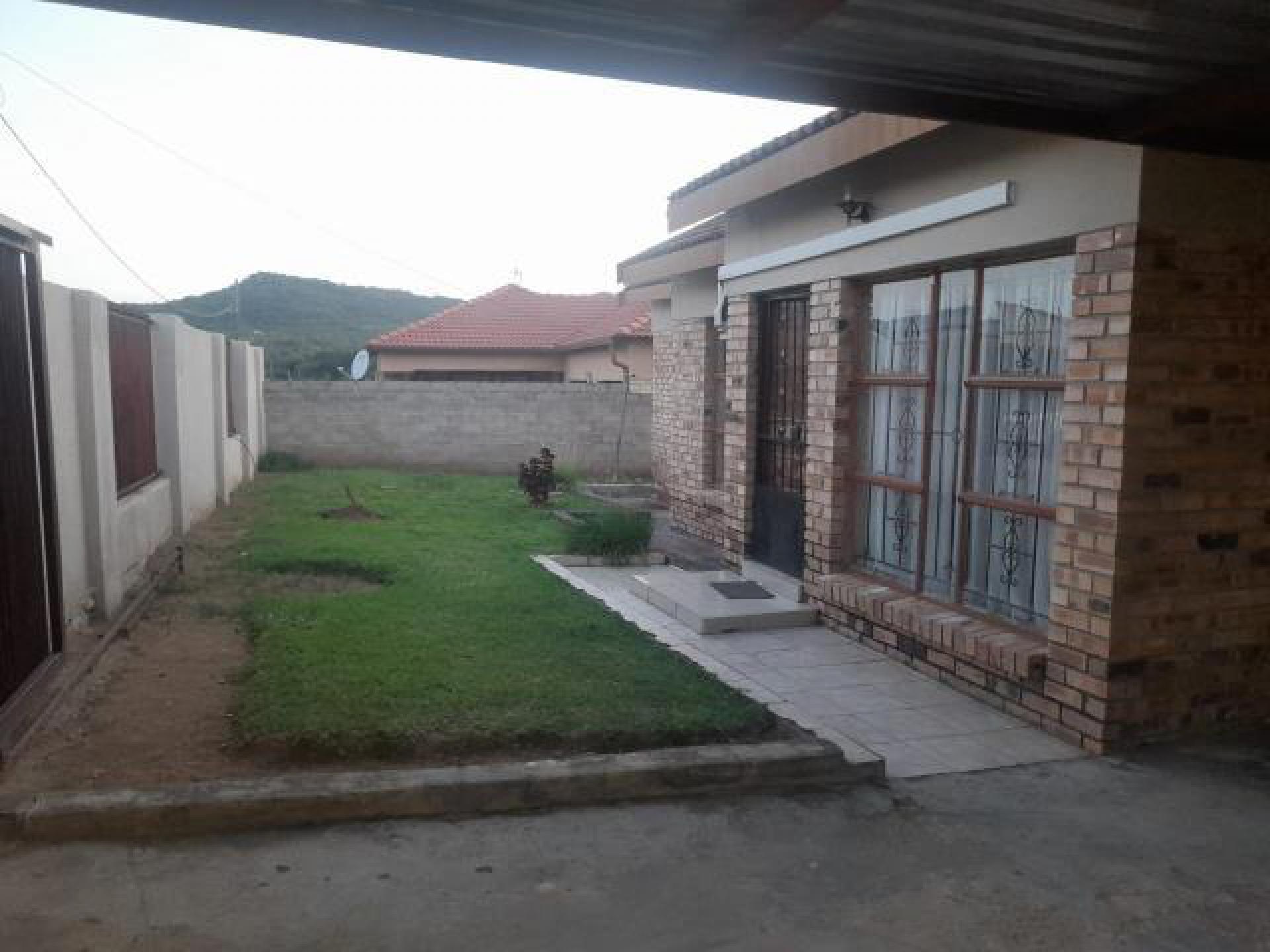 Spaces of property in Tekwane South