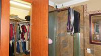 Main Bathroom - 8 square meters of property in Enormwater AH