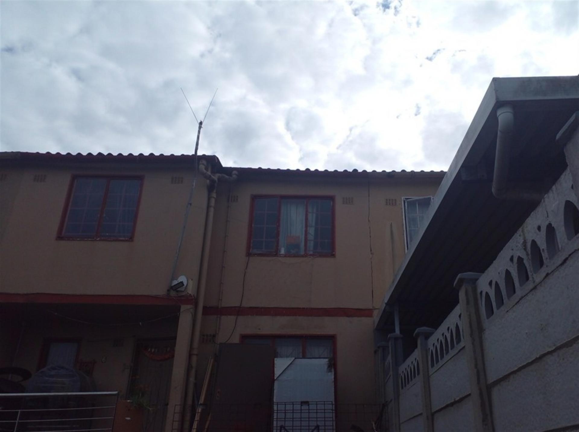 Front View of property in Rainham