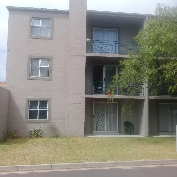 2 Bedroom Apartment for Sale For Sale in Brackenfell - MR434764
