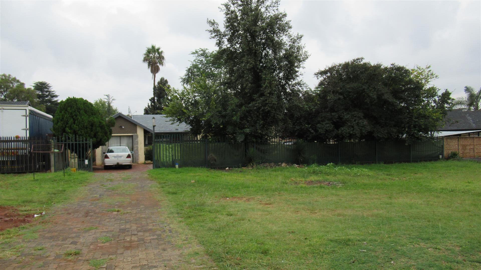 Front View of property in Birch Acres