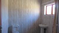 Bathroom 2 - 6 square meters of property in Blair Atholl