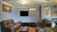 Lounges of property in Joe Slovo Park