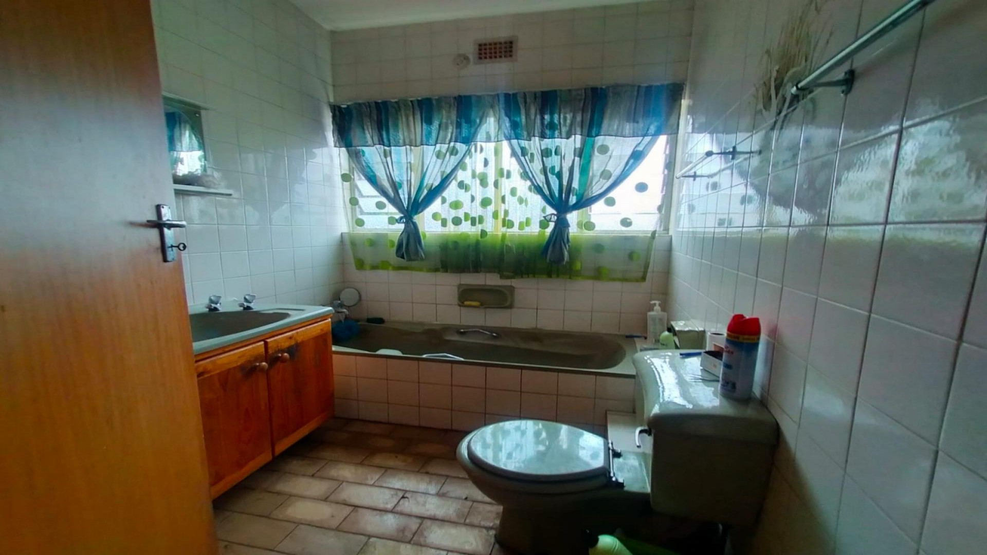 Bathroom 2 of property in Phalaborwa