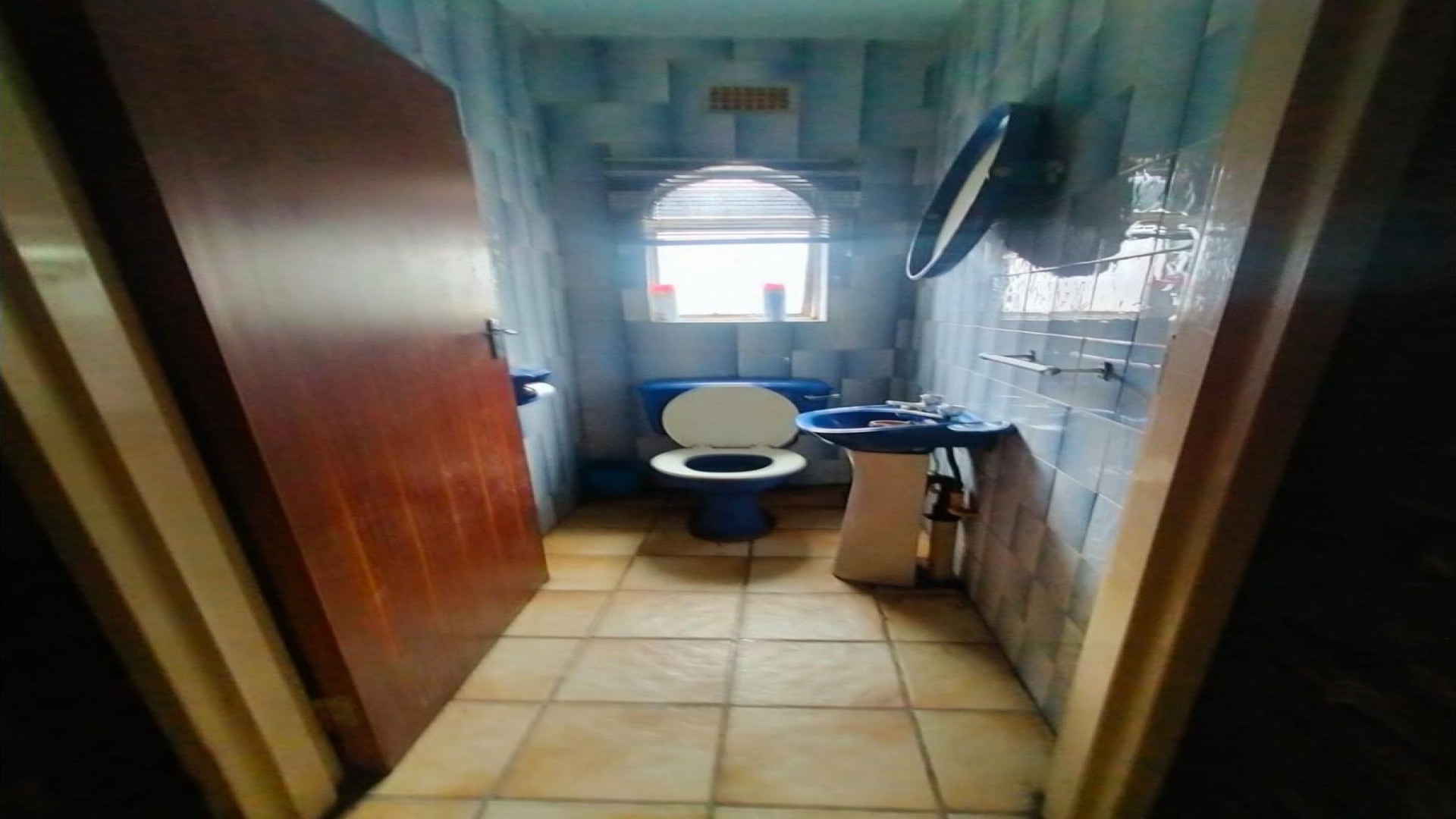 Bathroom 3+ of property in Phalaborwa