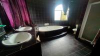 Bathroom 1 of property in Phalaborwa