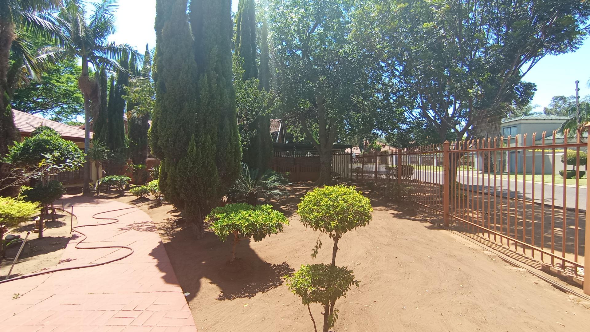 Garden of property in Ninapark