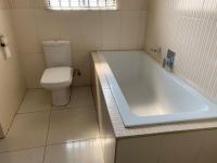 Bathroom 2 of property in Actonville
