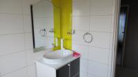 Bathroom 1 - 6 square meters of property in Actonville