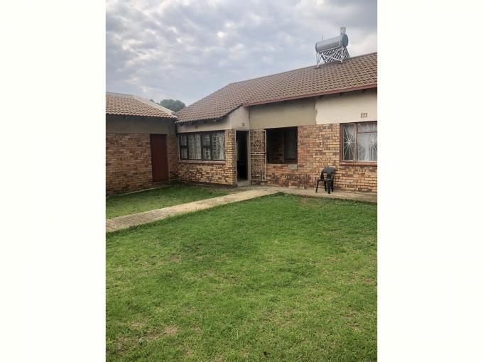 3 Bedroom House for Sale For Sale in Newclare - MR437115
