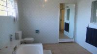 Main Bathroom - 14 square meters of property in Vanderbijlpark