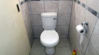 Bathroom 3+ - 8 square meters of property in Westbrook