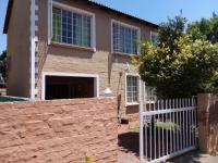 3 Bedroom 2 Bathroom House for Sale for sale in The Orchards