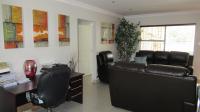 Dining Room - 11 square meters of property in Glenanda