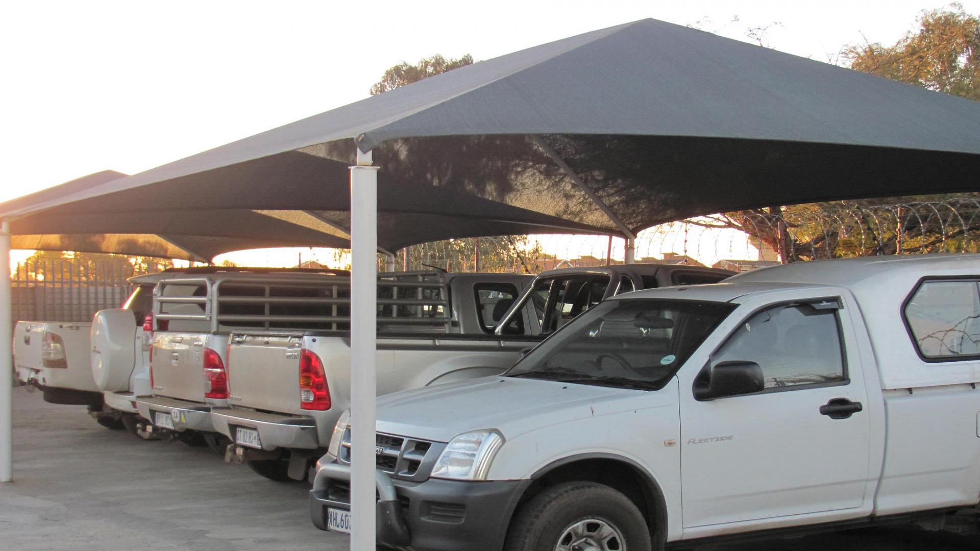 Spaces of property in Reyno Ridge