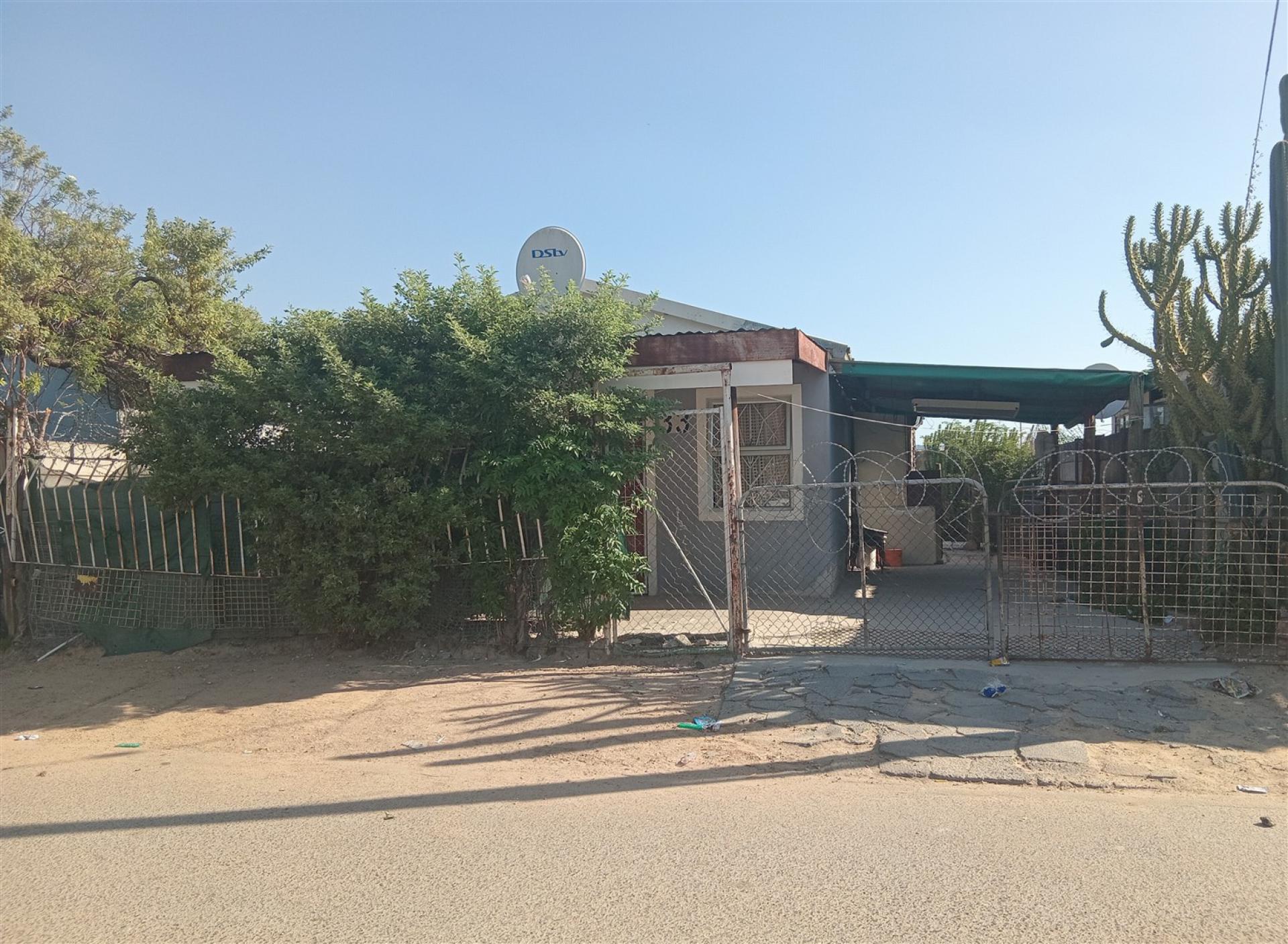 Front View of property in Wellington