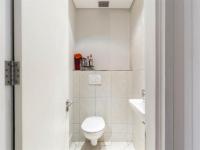 Bathroom 1 - 7 square meters of property in Umhlanga Rocks