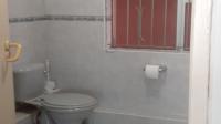 Bathroom 1 - 6 square meters of property in Wild En Weide