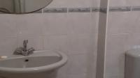 Bathroom 1 - 6 square meters of property in Wild En Weide