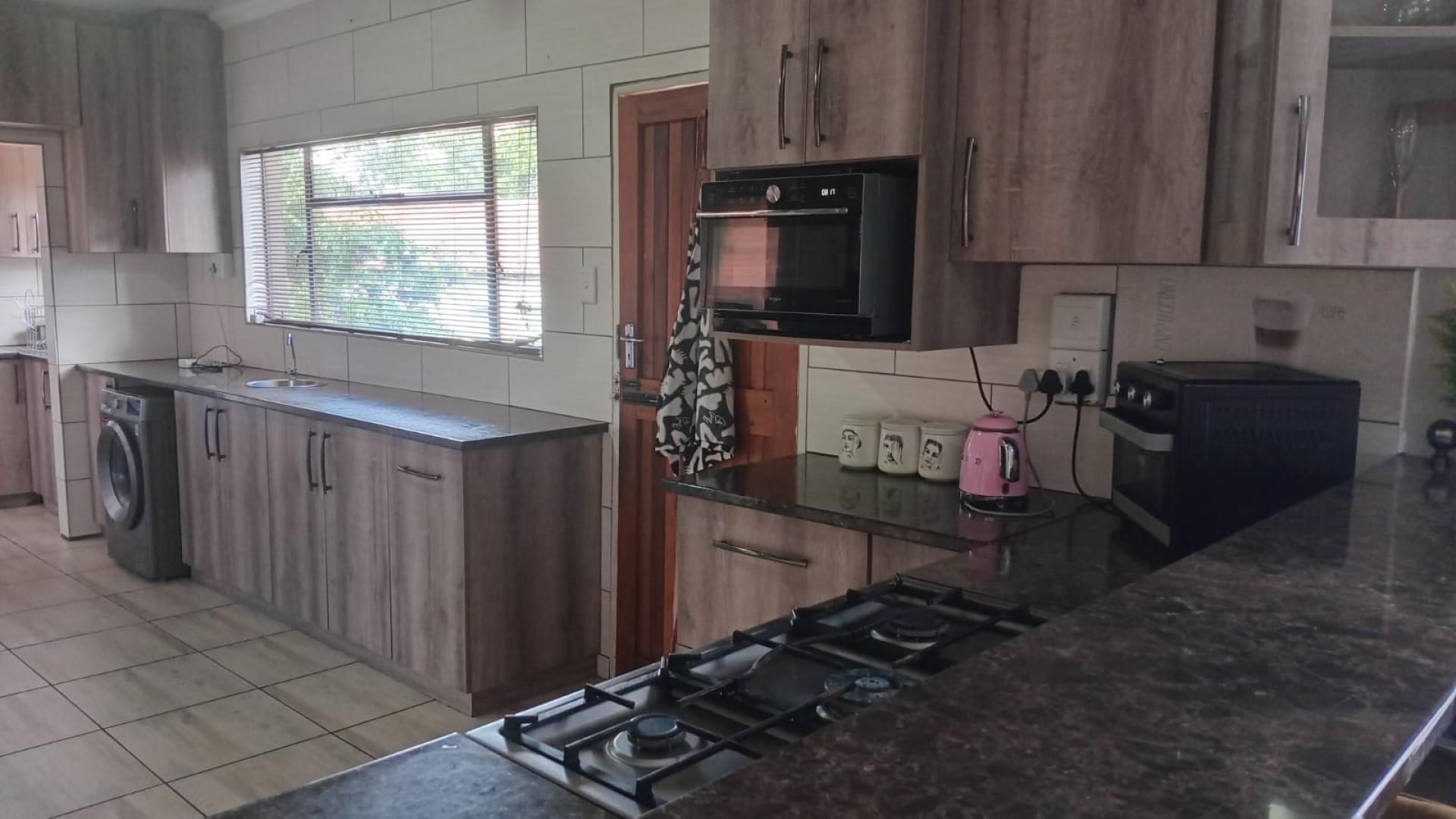 Kitchen of property in Bloemfontein